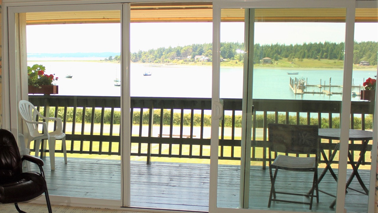 Photo of Patio Balcony in Lopez Island