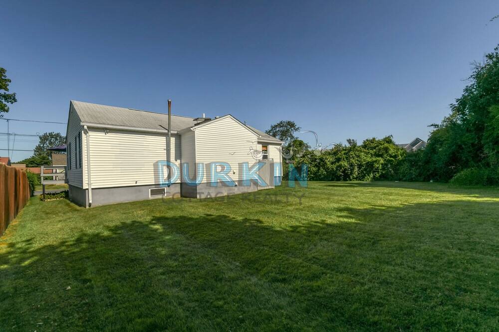 Photo of Others in Narragansett