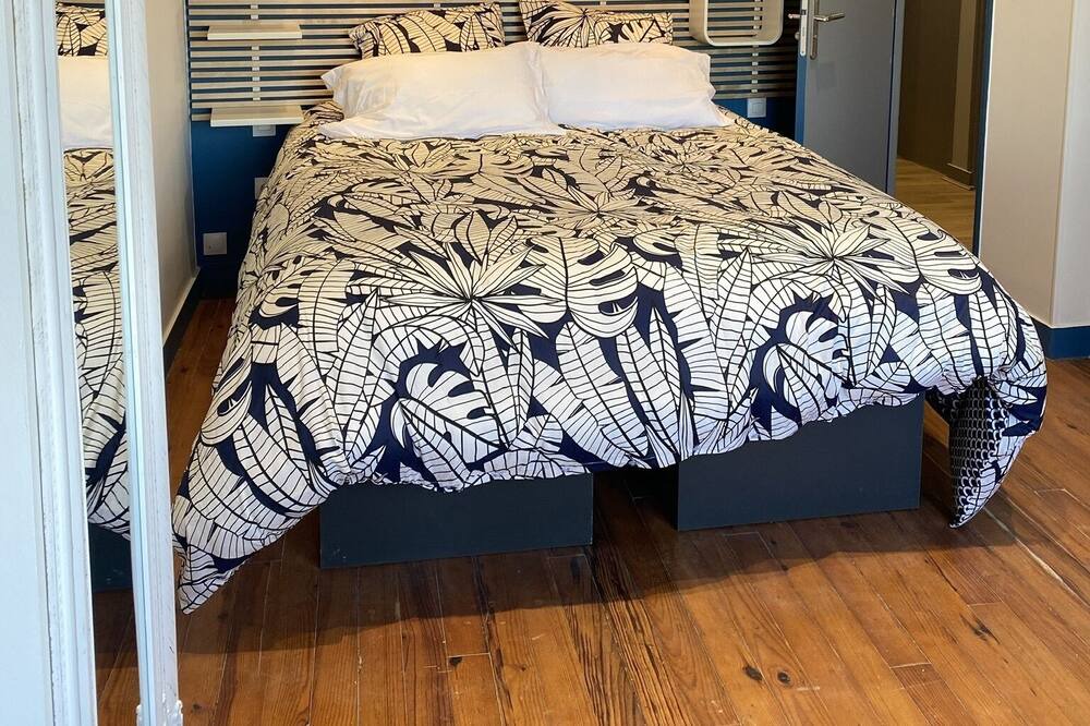 Photo of Bedroom in Dieppe