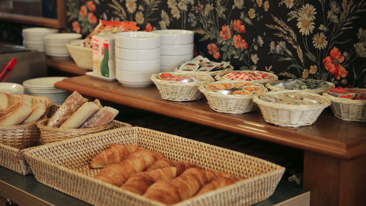 Photo of Others in Notre-Dame