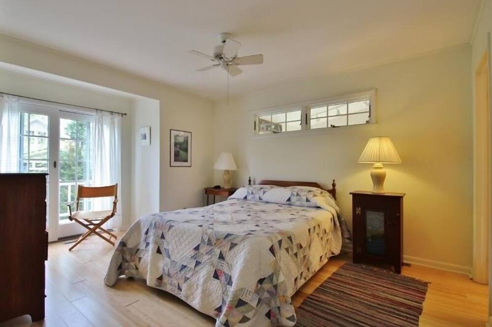 Photo of Bedroom in Chautauqua