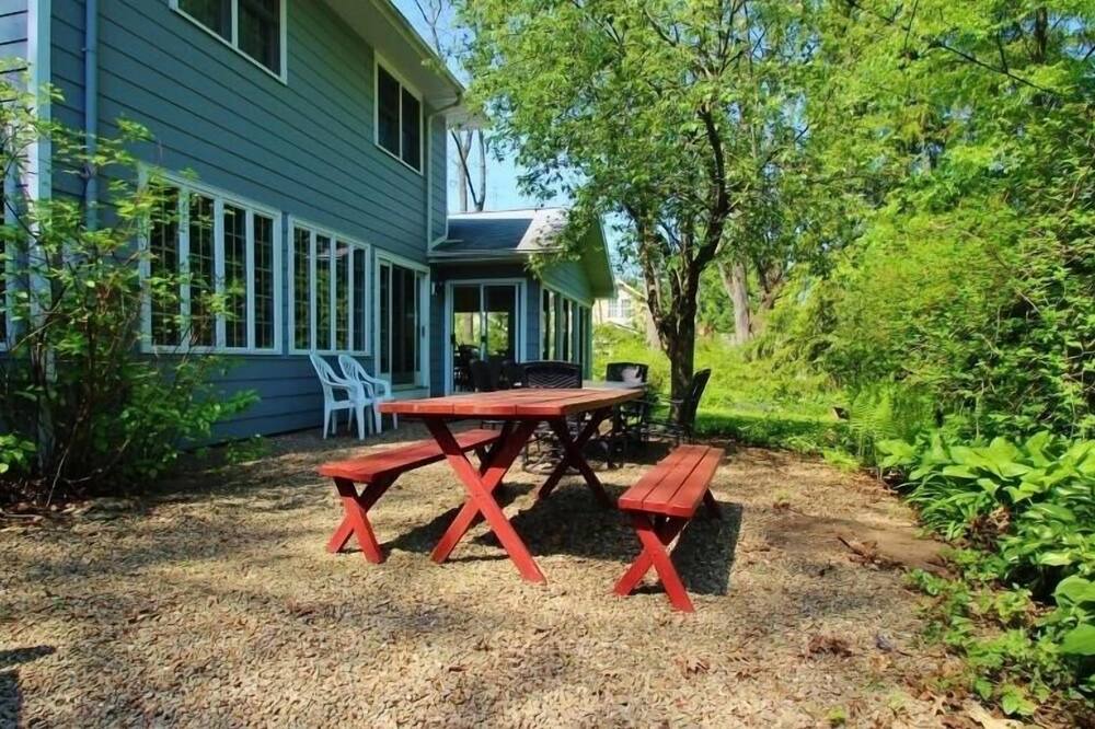 Photo of Outdoor in Chautauqua