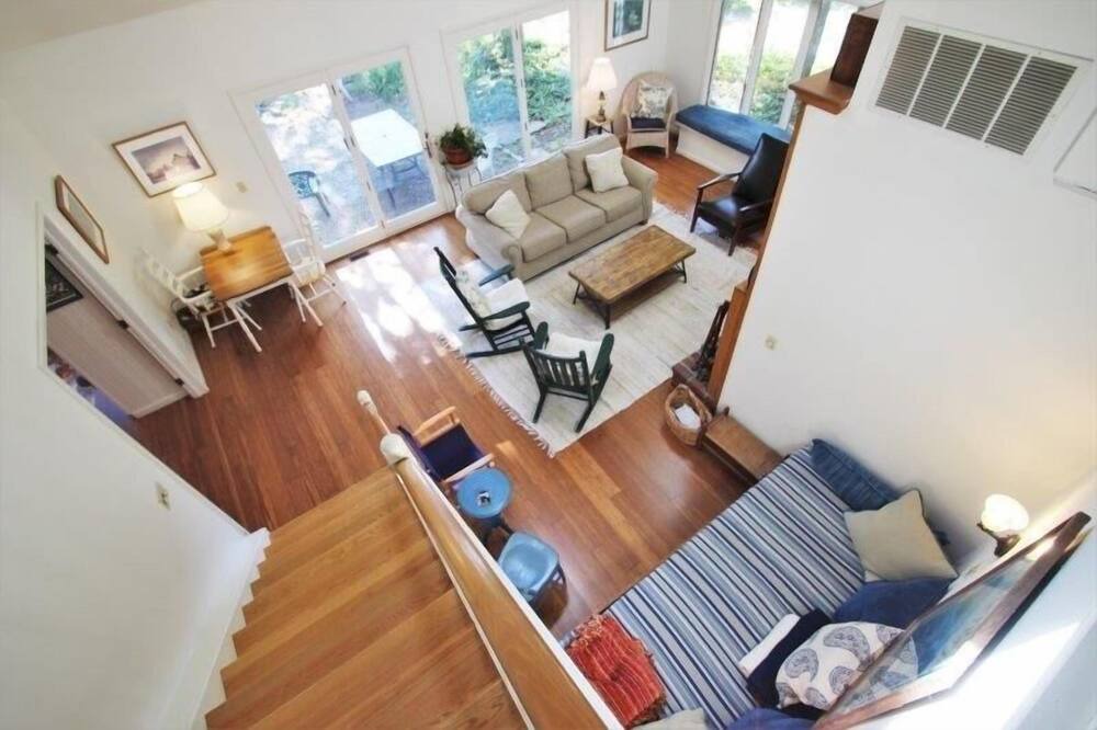 Photo of Livingroom in Chautauqua