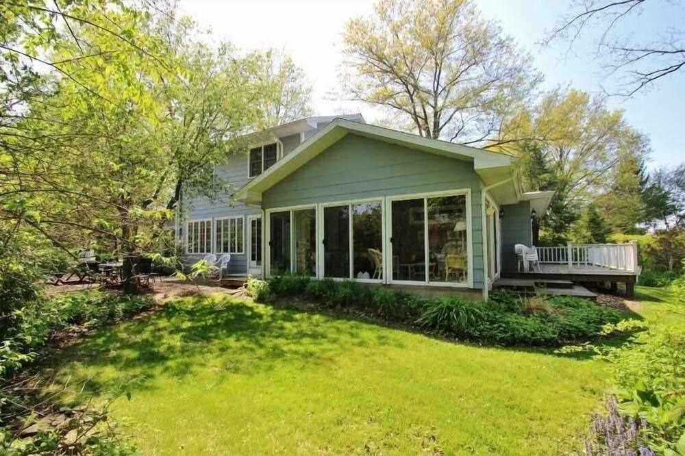 Photo of Outdoor in Chautauqua