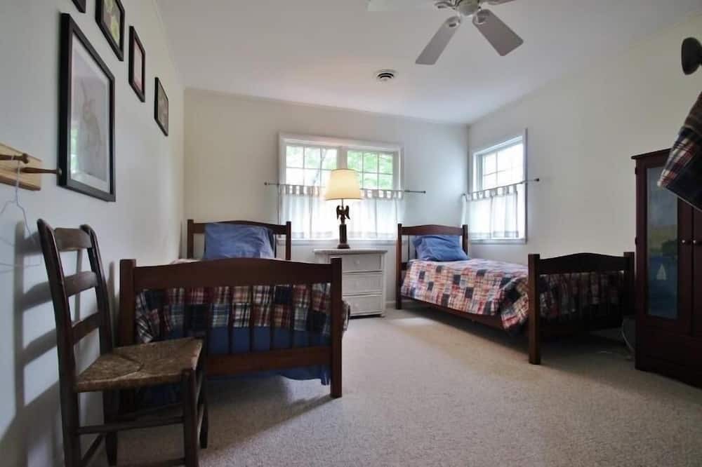 Photo of Bedroom in Chautauqua