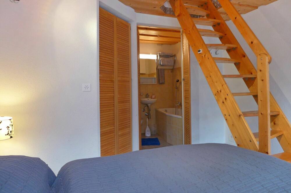 Photo of Bedroom in Kandergrund