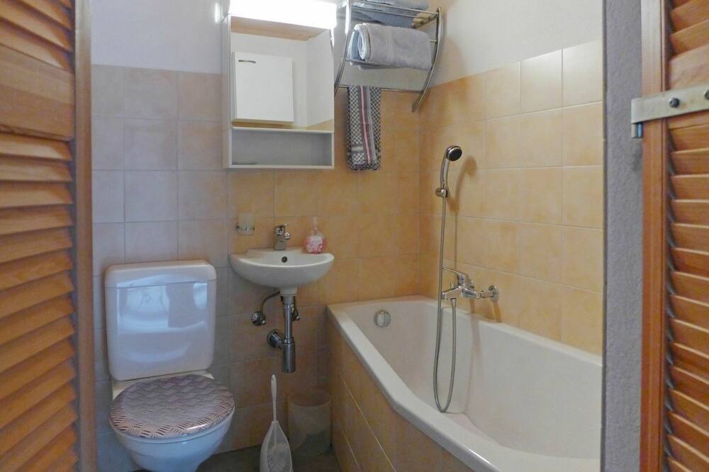Photo of Bathroom in Kandergrund