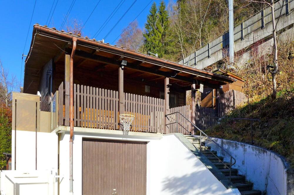 Photo of Others in Kandergrund