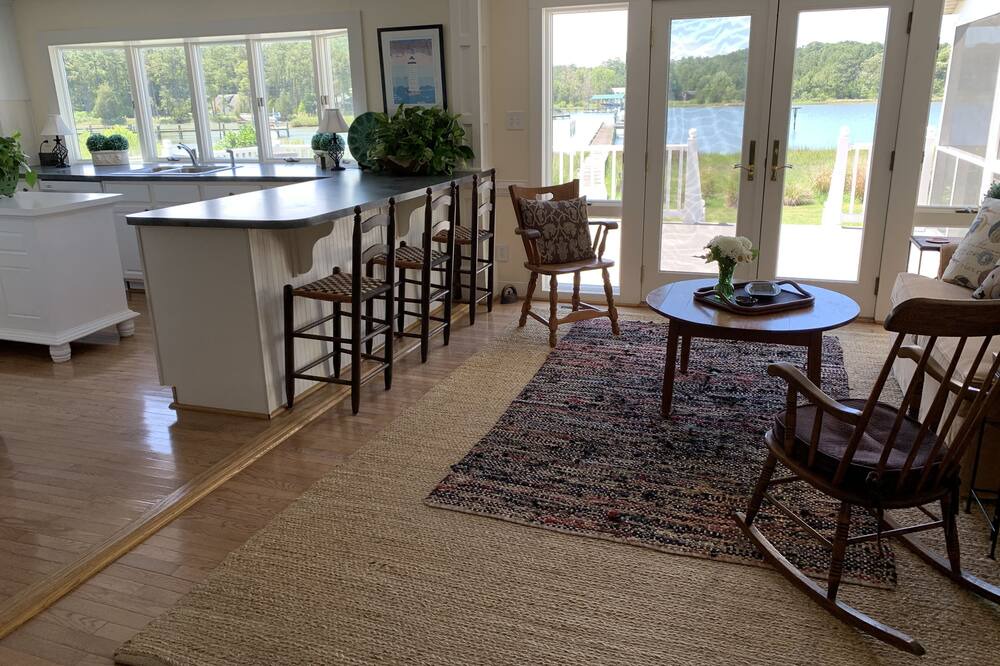 Photo of Bedroom in Port Haywood