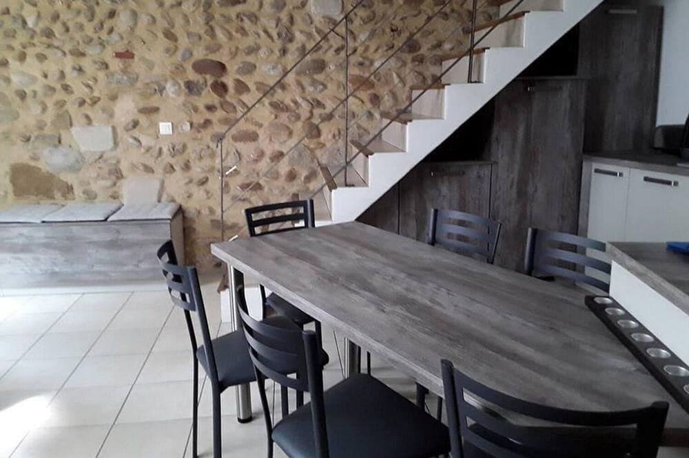 Photo of Kitchen in Mercurol