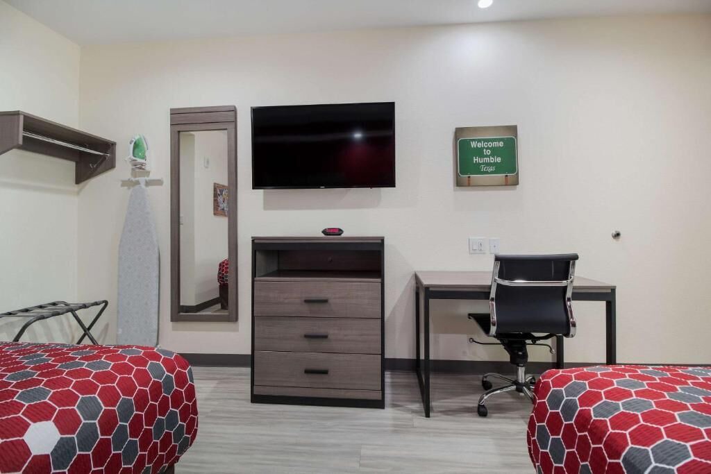 Photo of Bedroom in Humble