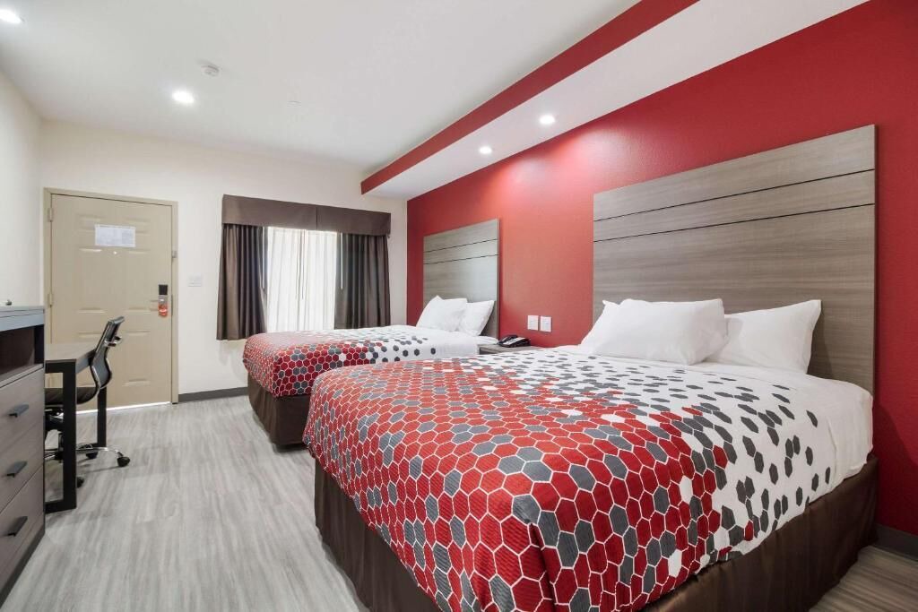 Photo of Bedroom in Humble