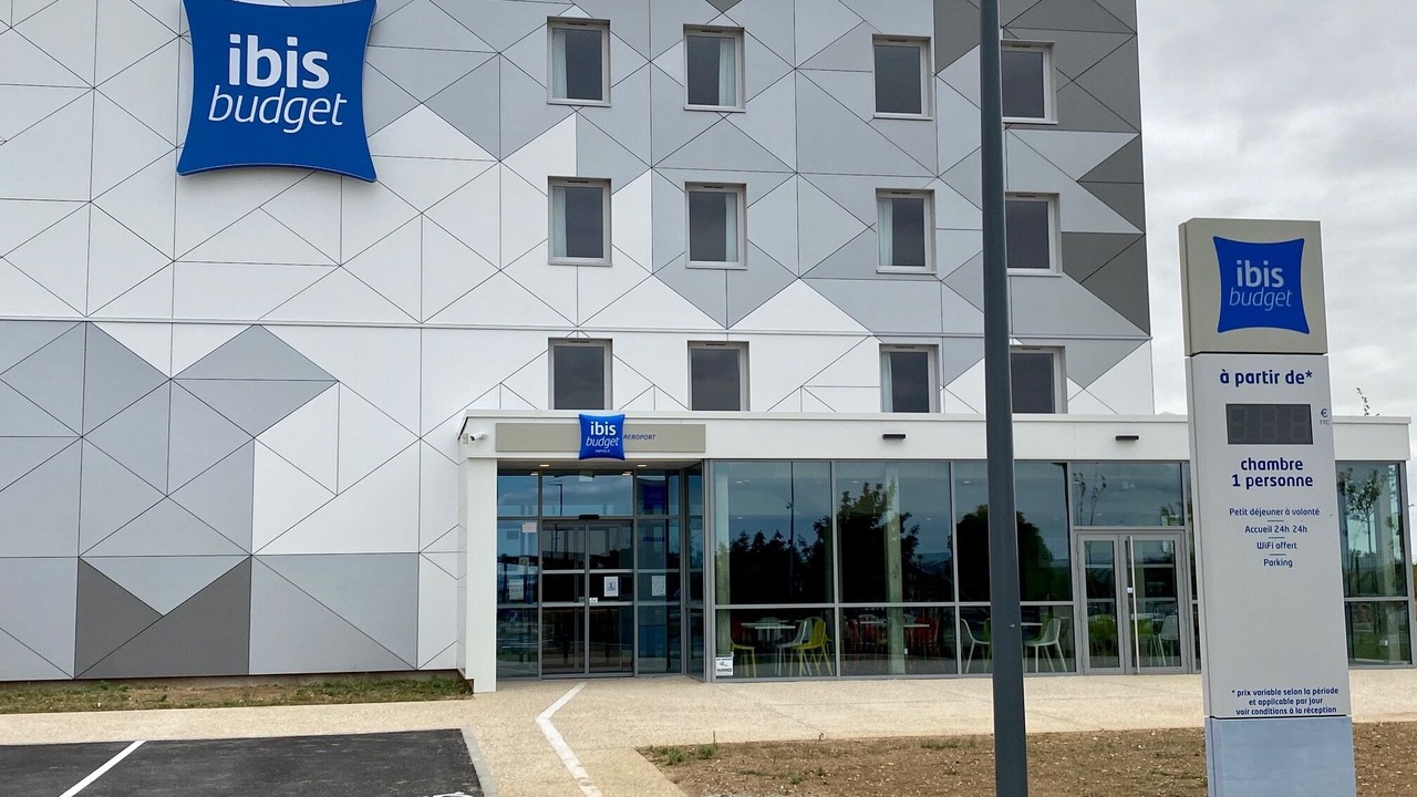 Photo of Outdoor in Tille