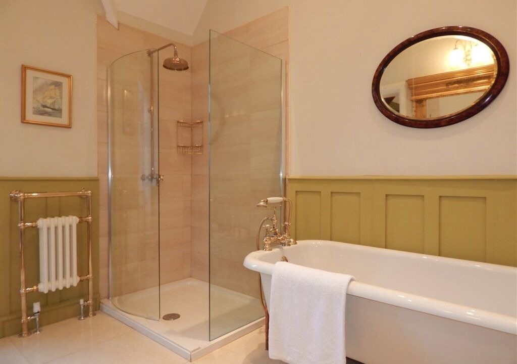 Photo of Bathroom in Eastgate