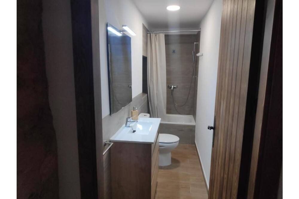Photo of Bathroom in Bitem