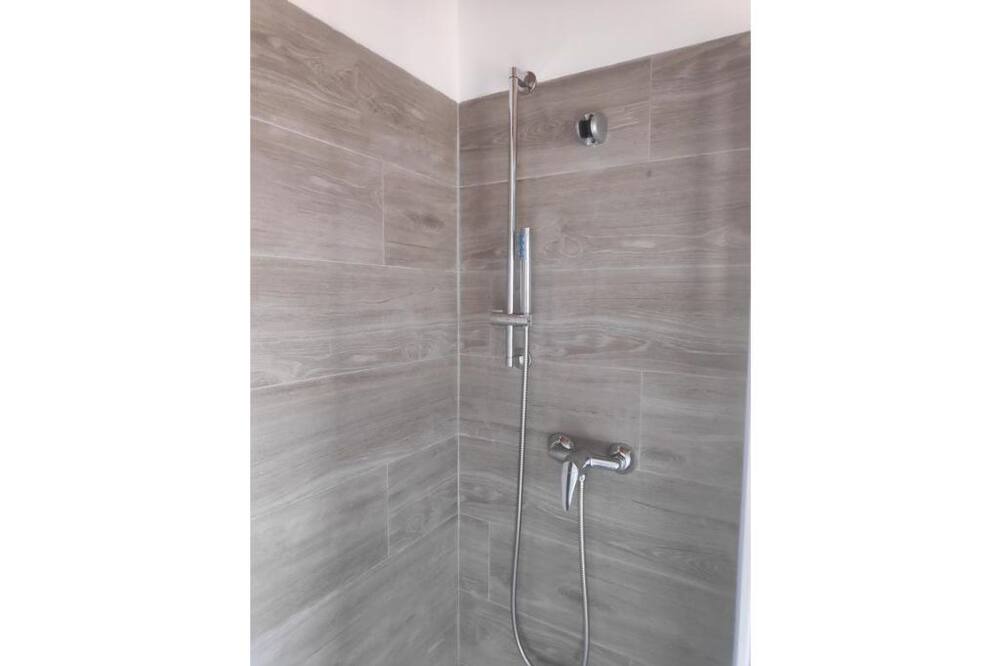 Photo of Bathroom in Bitem