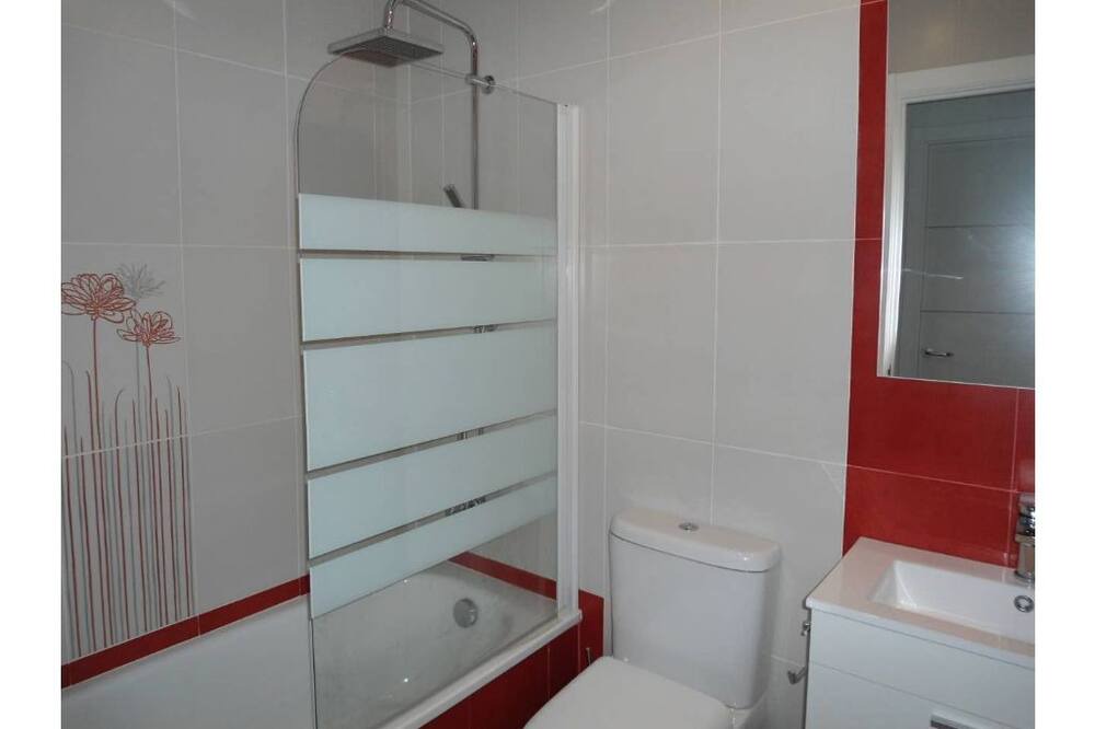Photo of Bathroom in Deltebre