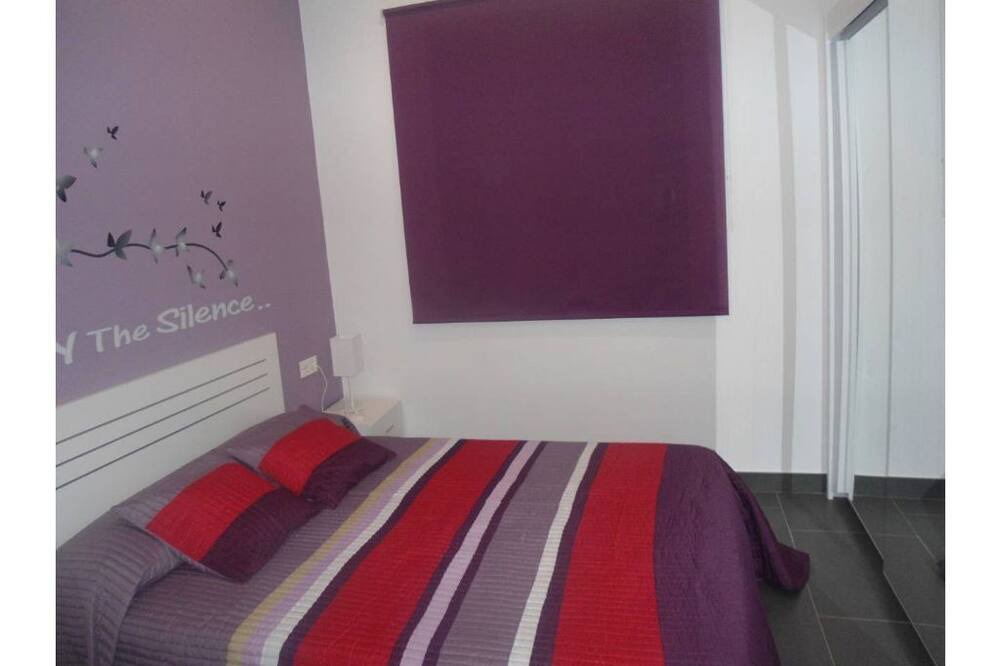 Photo of Bedroom in Deltebre