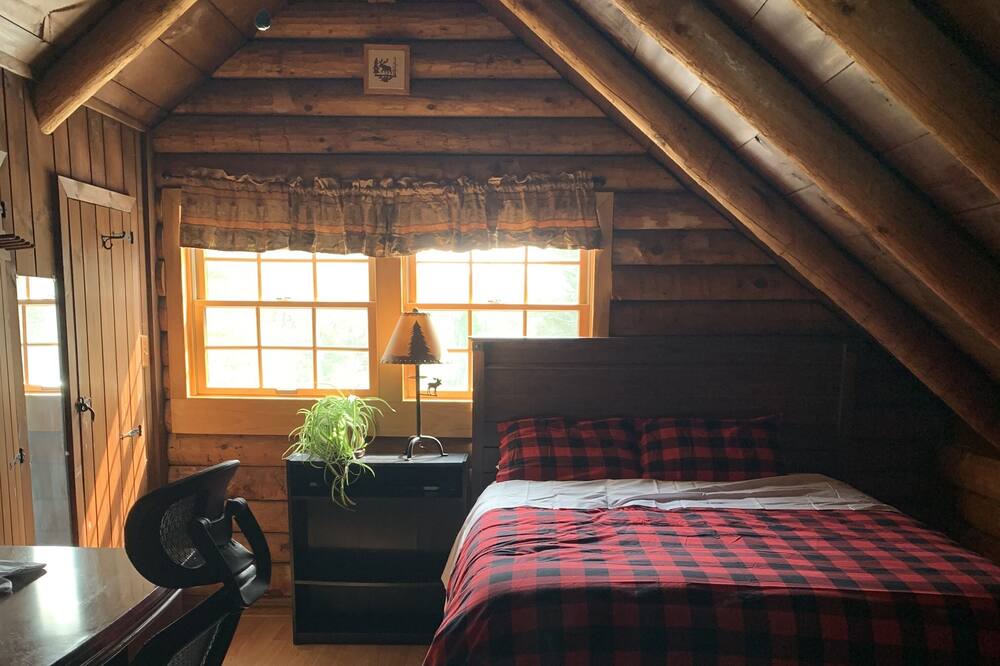 Photo of Bedroom in Milton