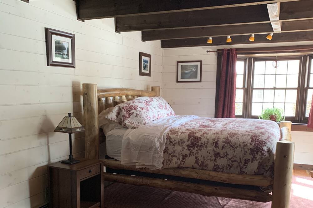 Photo of Bedroom in Milton