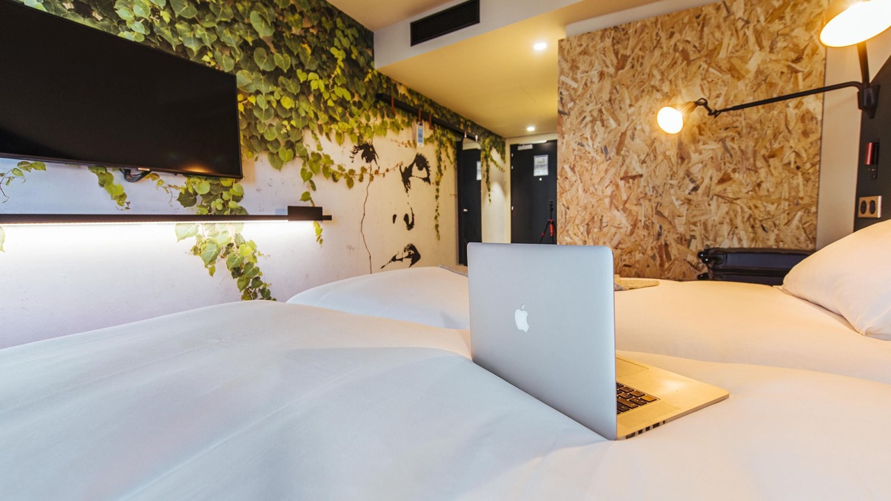 Photo of Bedroom in Quartier Saint-Clement - Jardin des Plantes