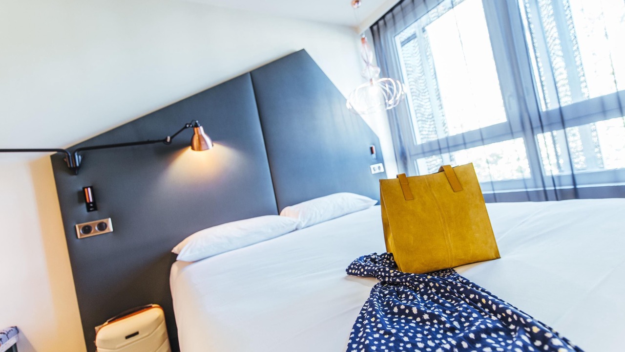 Photo of Bedroom in Quartier Saint-Clement - Jardin des Plantes