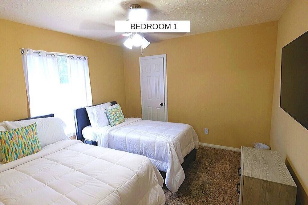 Photo of Bedroom in Quail Valley