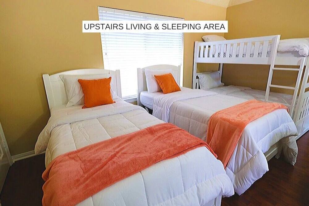 Photo of Bedroom in Quail Valley