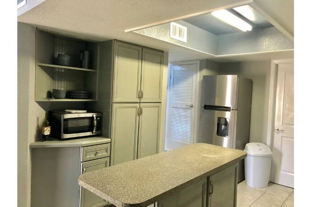 Photo of Kitchen in Biggs Field