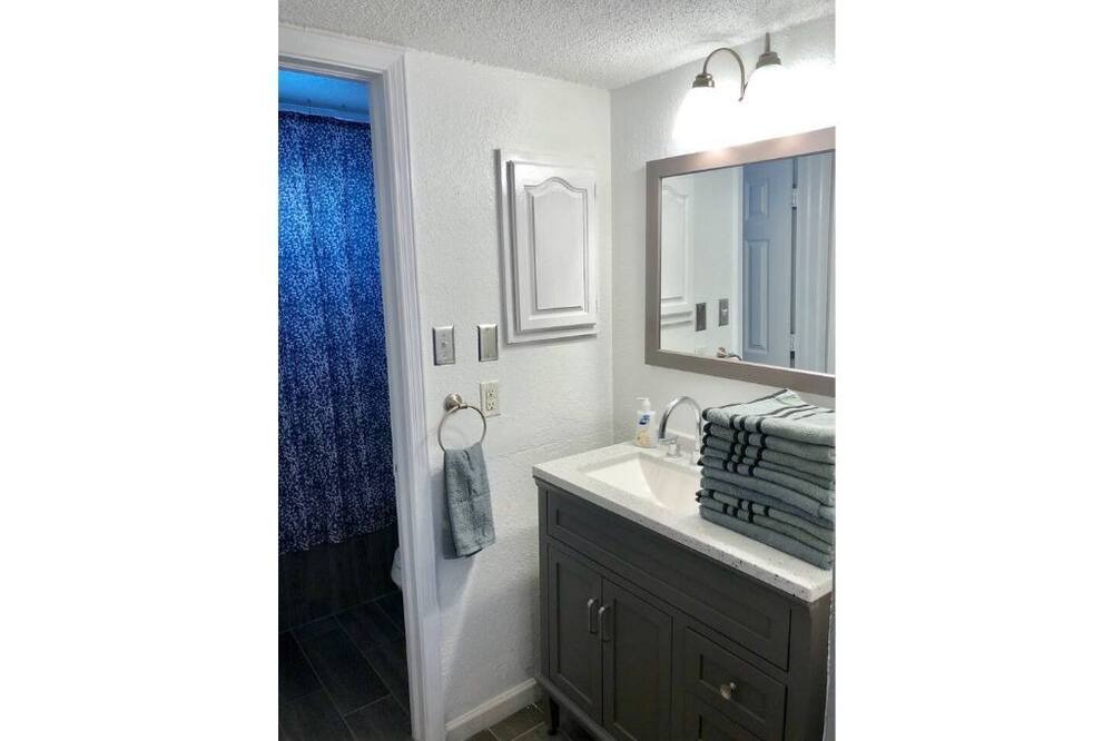 Photo of Bedroom in Biggs Field