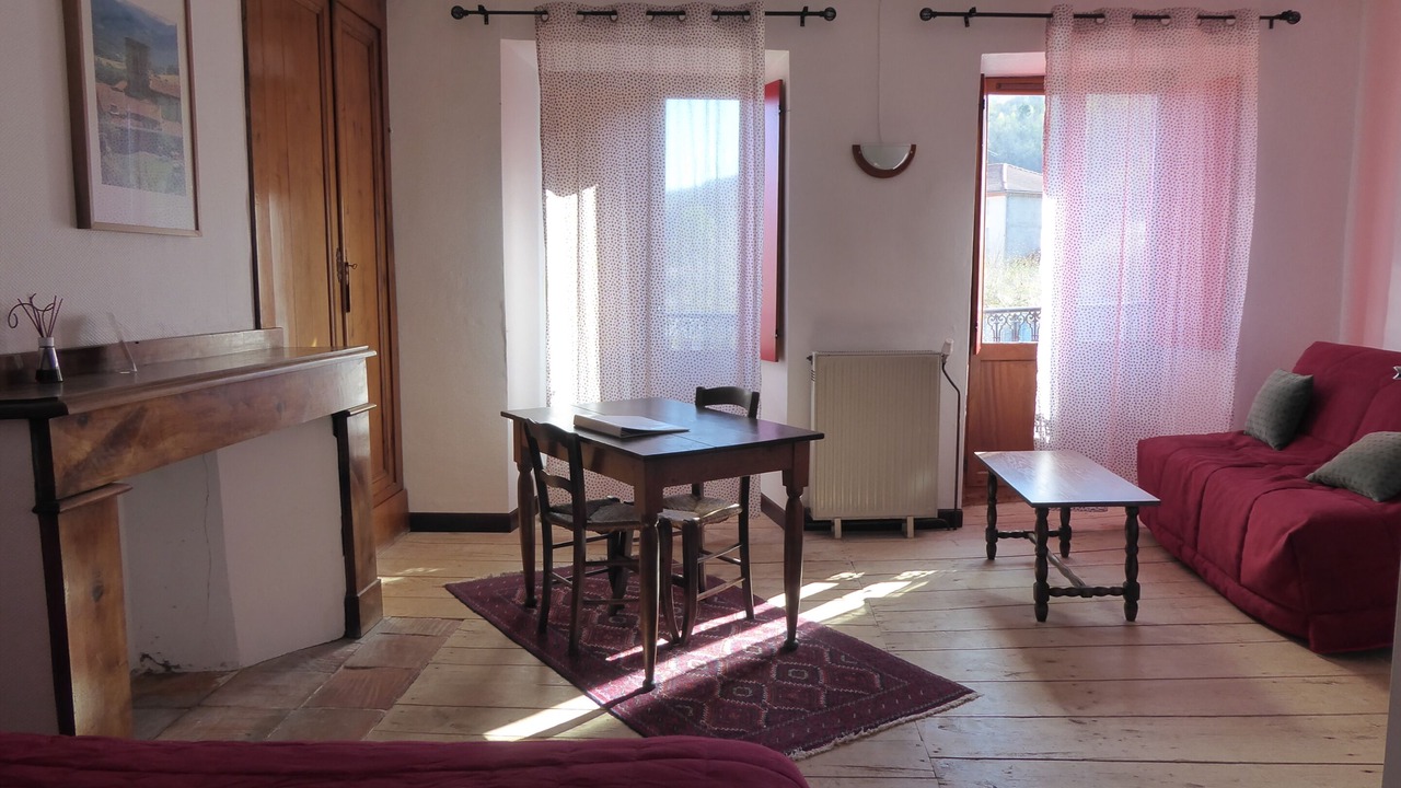 Photo of Bedroom in Seix