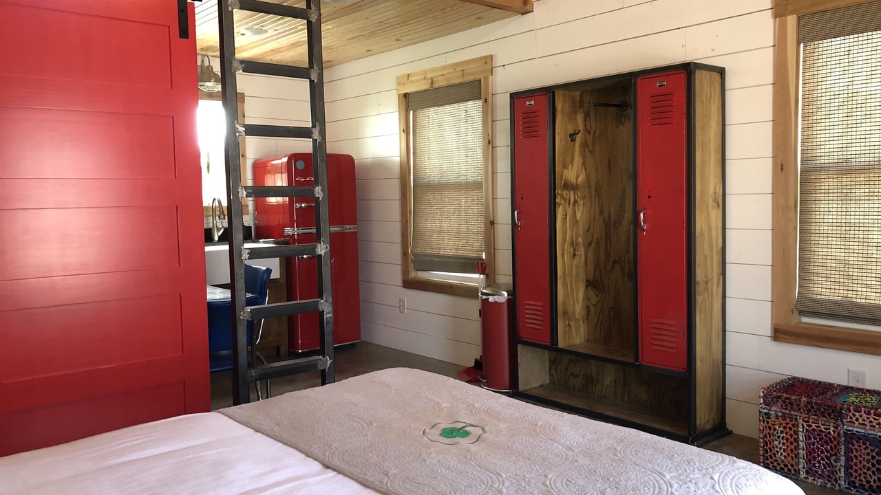 Photo of Bedroom in Honey Grove