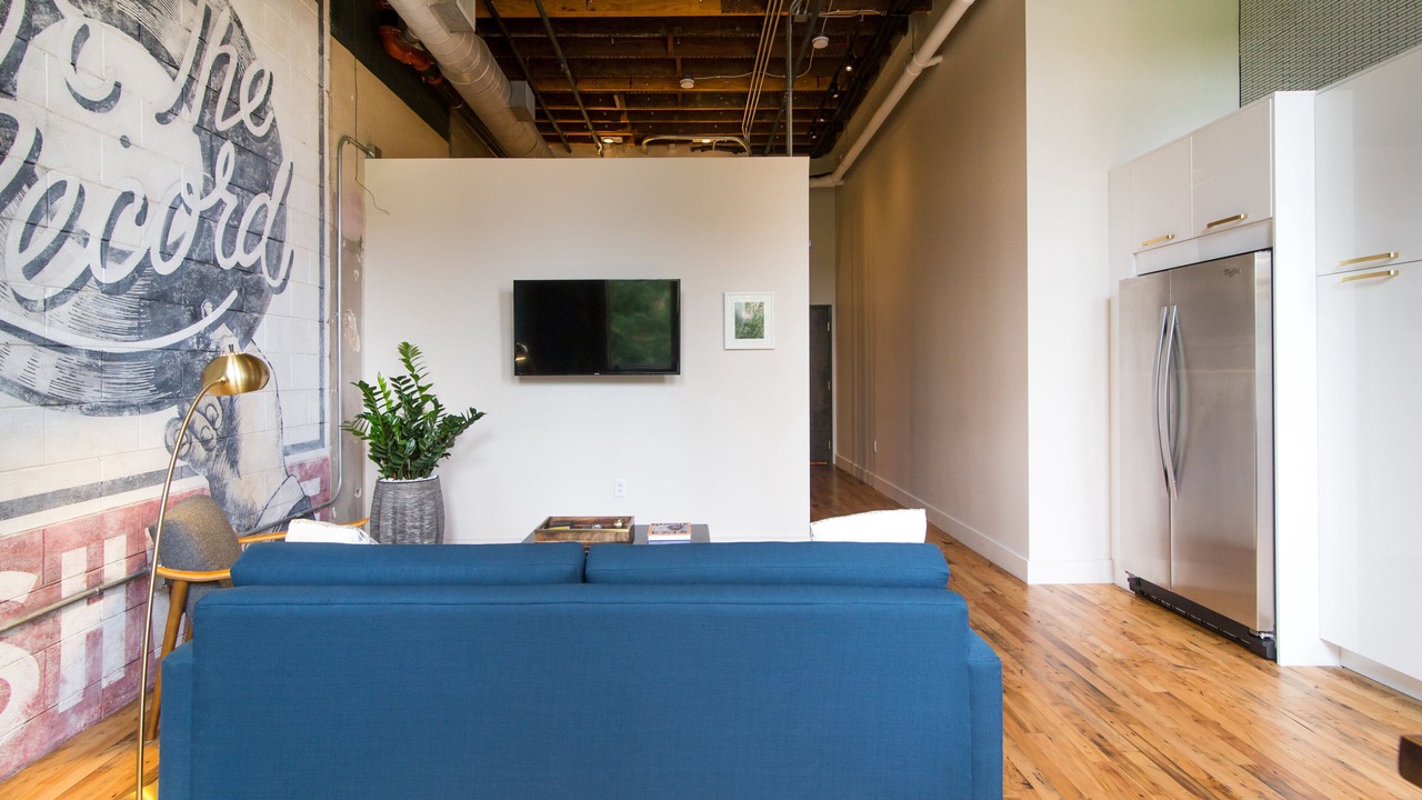 Photo of Others in Arts District