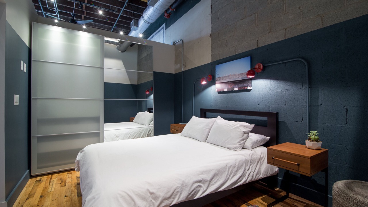 Photo of Others in Arts District