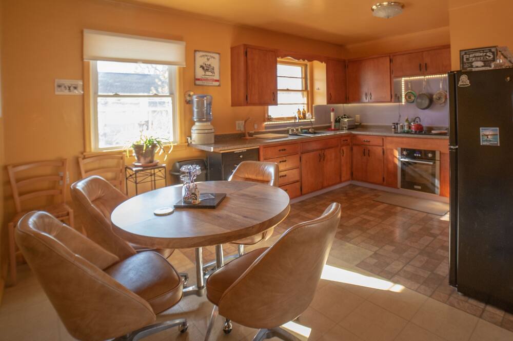 Photo of Kitchen in East Lawrence