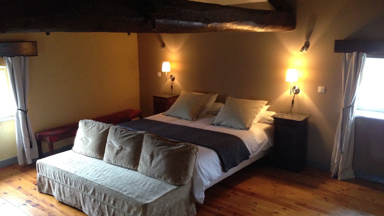 Photo of Bedroom in Saint-Ilpize