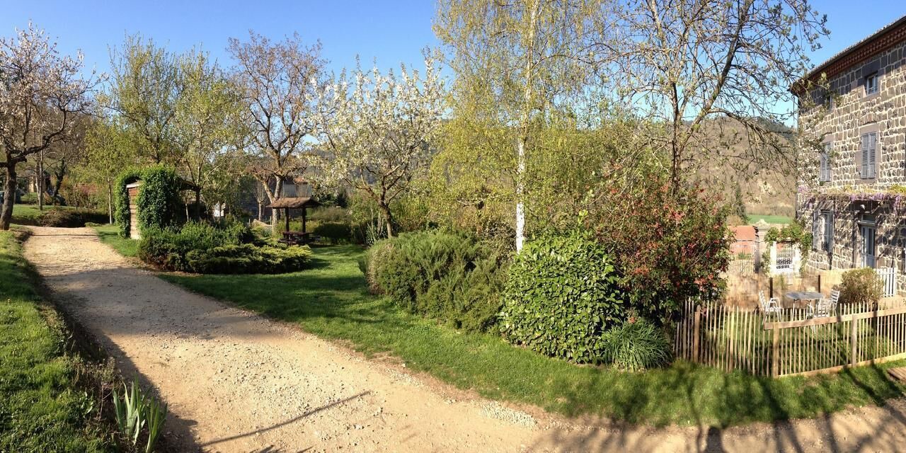 Photo of Outdoor in Saint-Ilpize