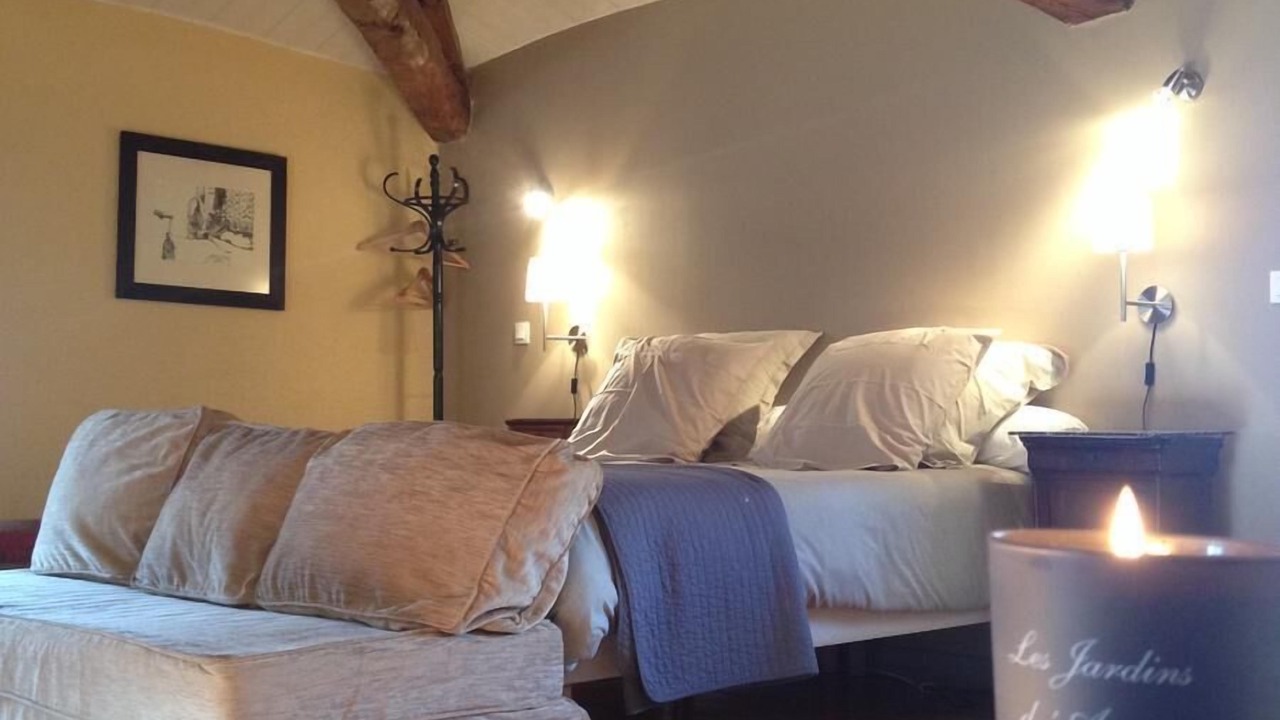 Photo of Bedroom in Saint-Ilpize