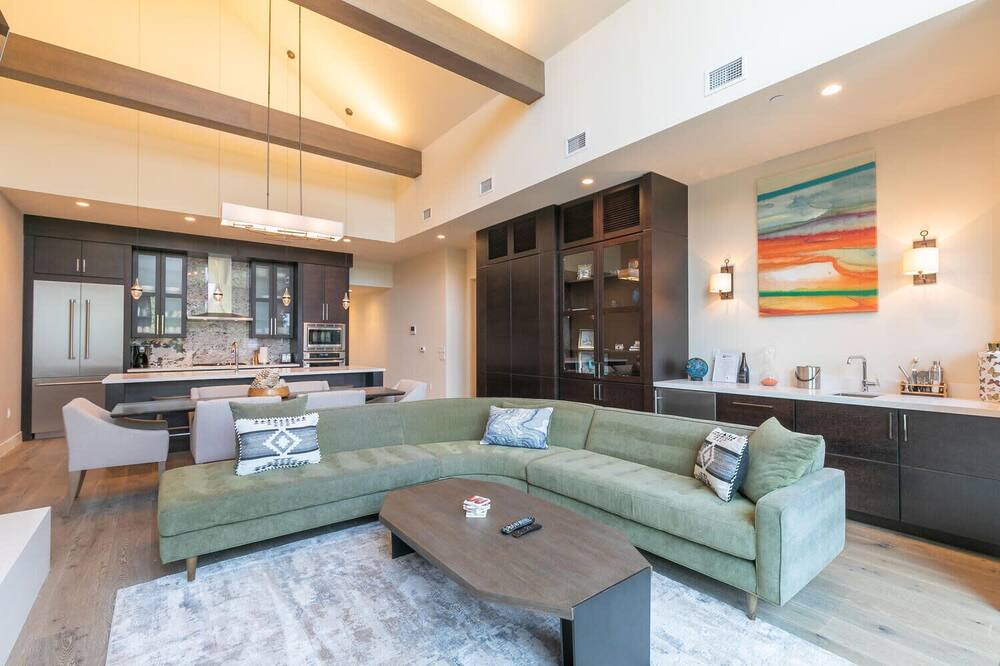 Photo of Bedroom in Crystal Bay