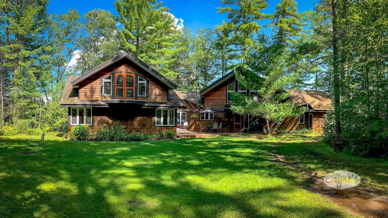 Photo of Outdoor in Gravenhurst