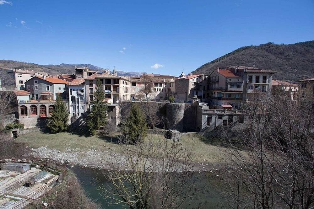 Photo of Others in Ripoll