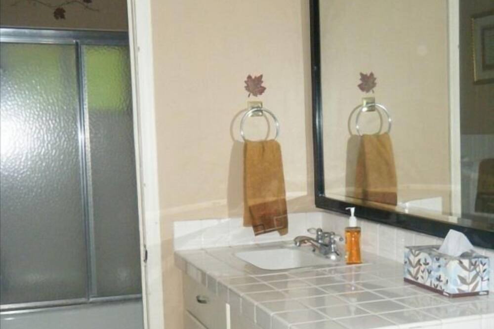 Photo of Bedroom in Lakeland