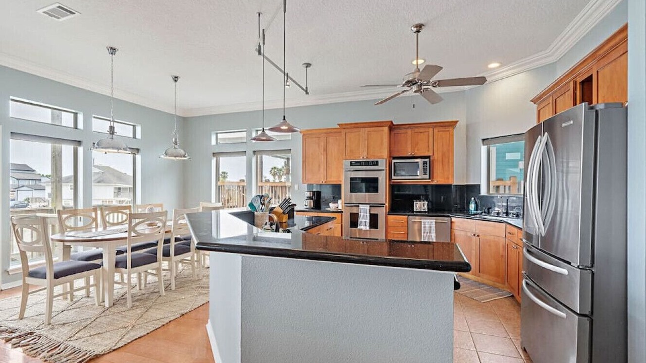 Photo of Kitchen in Surfside Beach