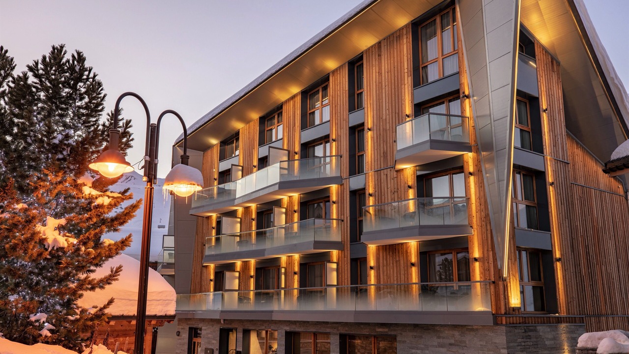 Photo of Buildings in Tignes le Lac