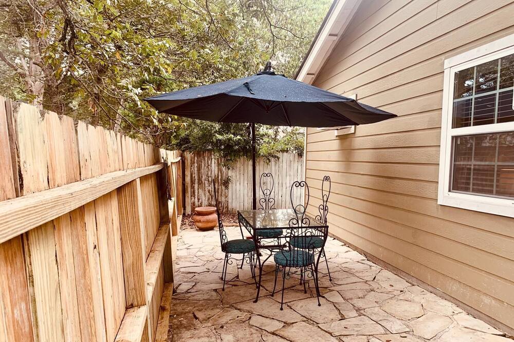 Photo of Outdoor in Seguin