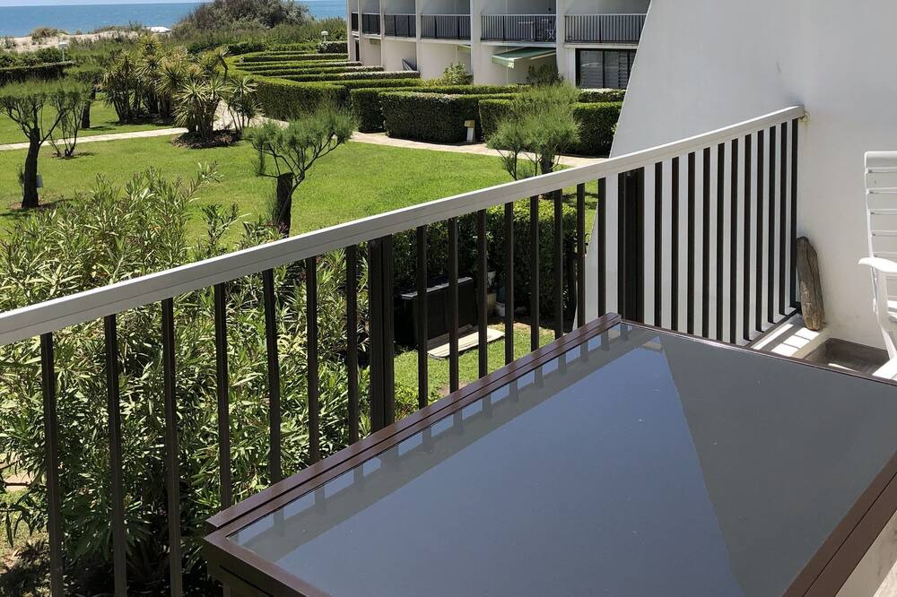 Photo of Patio Balcony in Le Couchant