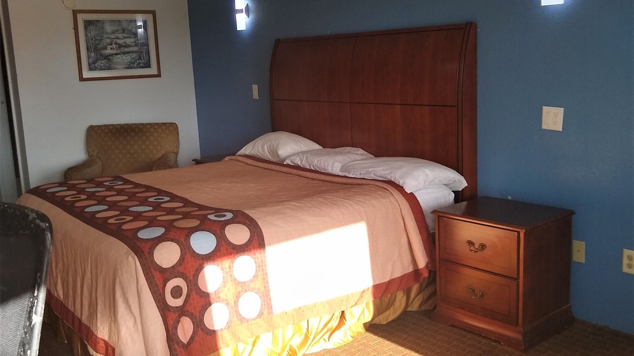 Photo of Bedroom in Canton