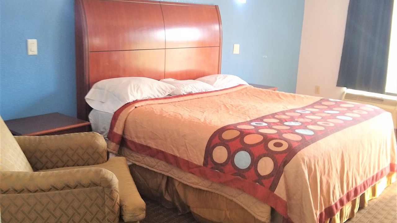 Photo of Bedroom in Canton