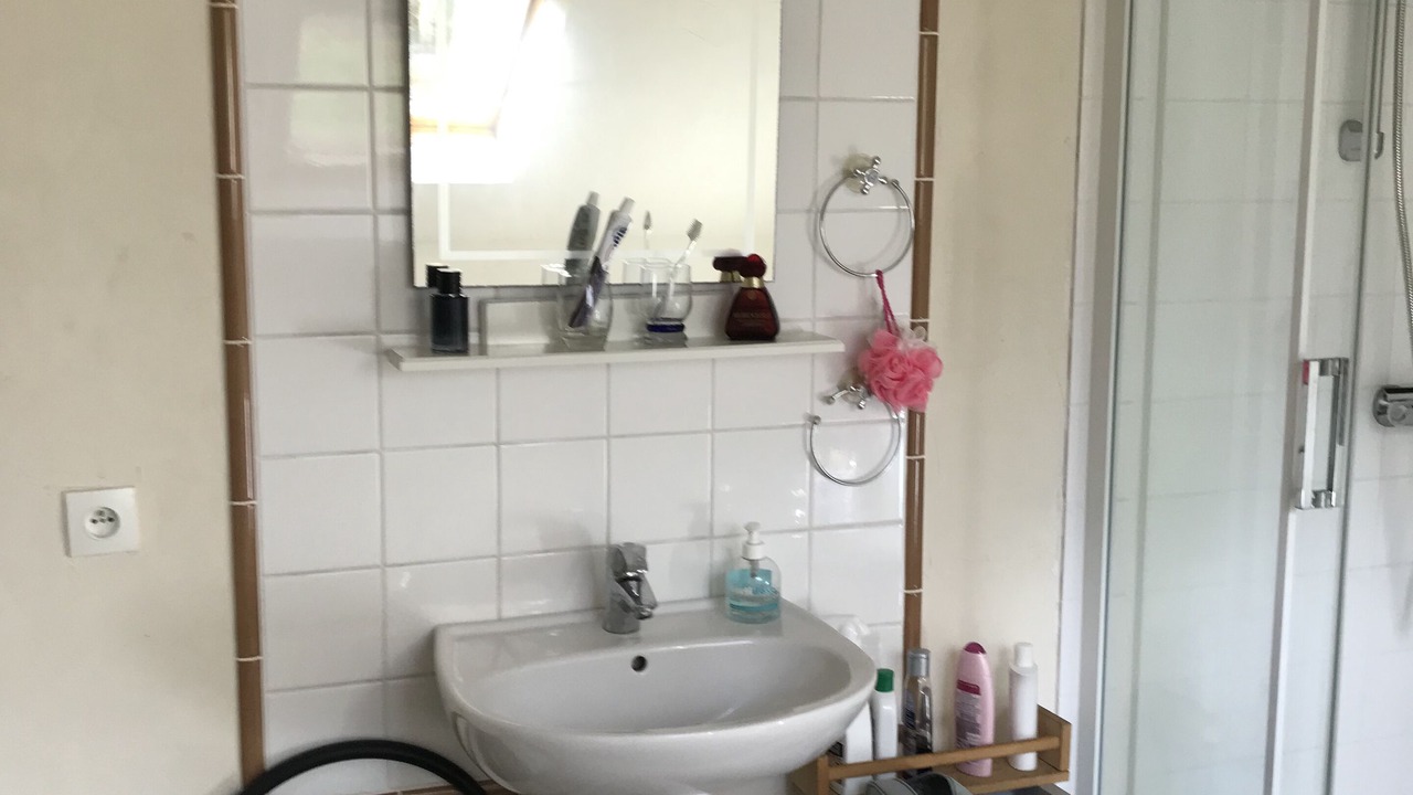 Photo of Bathroom in Vauclaix