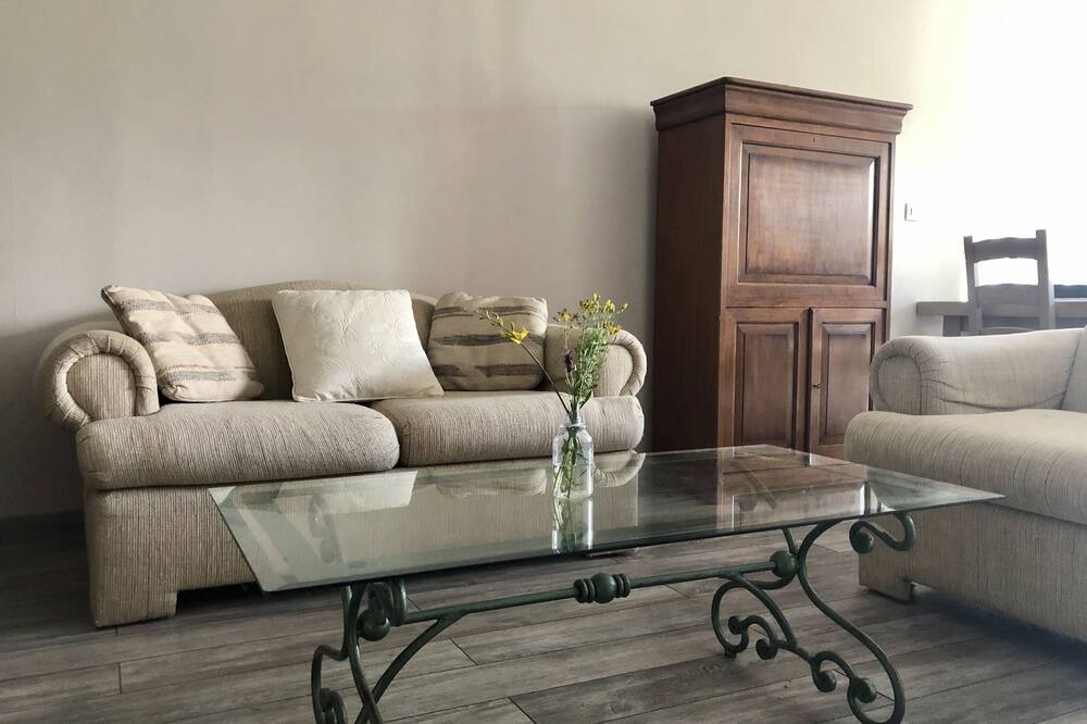 Photo of Livingroom in Le Rouret